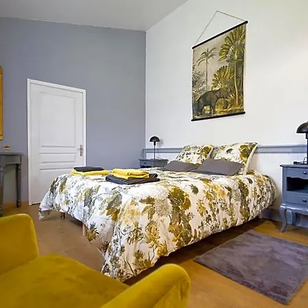 Frühstückspension D'hotes, Aux Tuileries Noaillan